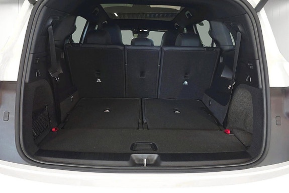 Mercedes-Benz GLB350 15 of 18