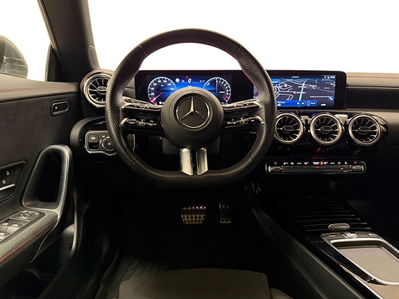 Mercedes-Benz CLA250 e 9 of 30