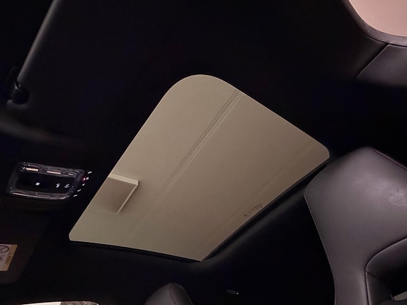 Mercedes-Benz CLA250 e 28 of 30