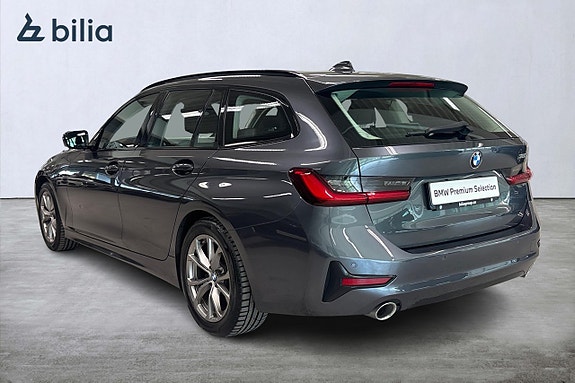 BMW 320d 2 of 18