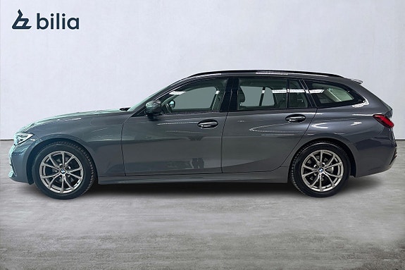 BMW 320d 3 of 18