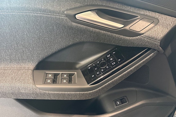 Audi Q6 e-tron 18 of 27