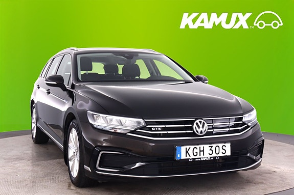 Volkswagen Passat 8 of 21