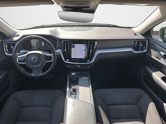 Volvo V60 Cross Country 11 of 20