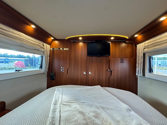 Carthago Chic E-line I 64 XL QB 25 of 30