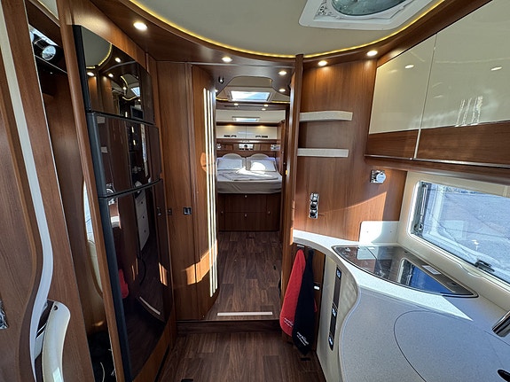 Carthago Chic E-line I 64 XL QB 7 of 30