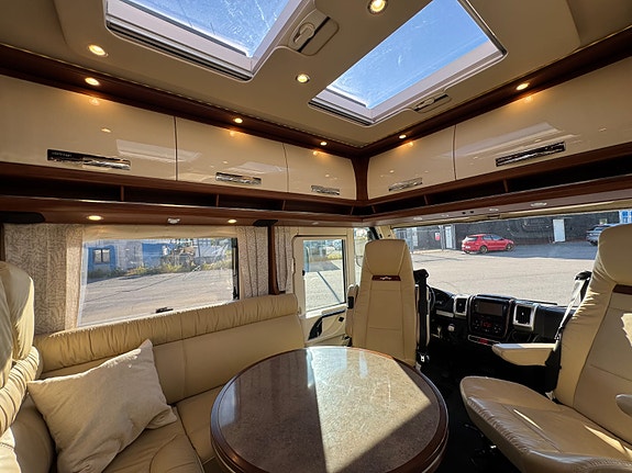 Carthago Chic E-line I 64 XL QB 9 of 30