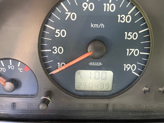Peugeot Expert 5 of 5