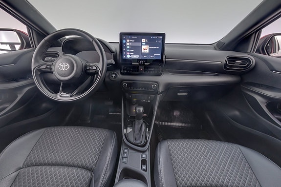 Toyota Yaris 12 of 22