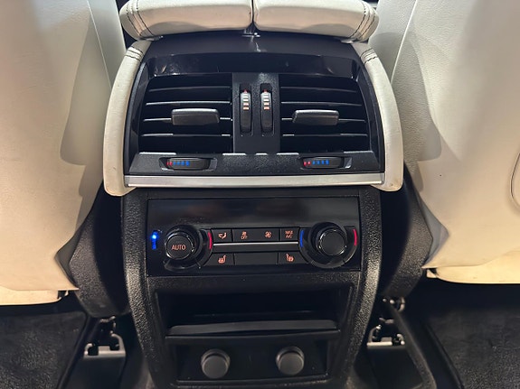 BMW X5 21 of 28