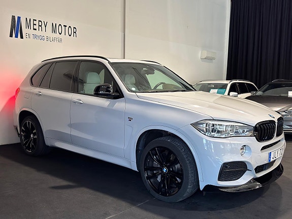 BMW X5 2 of 5
