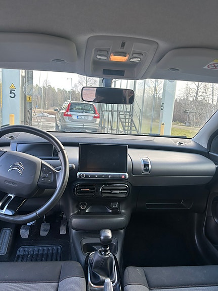 Citroen C4 Cactus 5 of 5