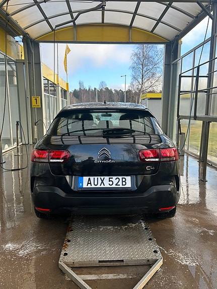 Citroen C4 Cactus 3 of 5