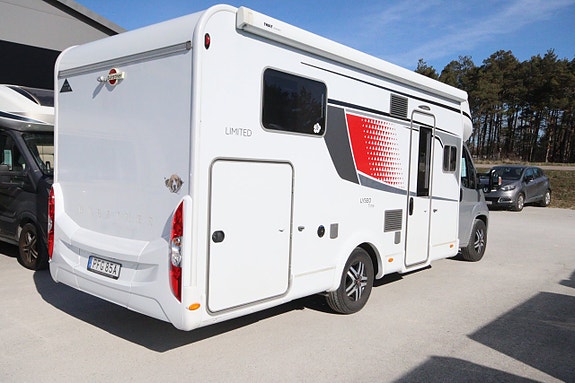 Bürstner Lyseo 727 (140hk) 3 of 5