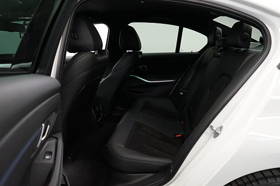 BMW 330e 6 of 15