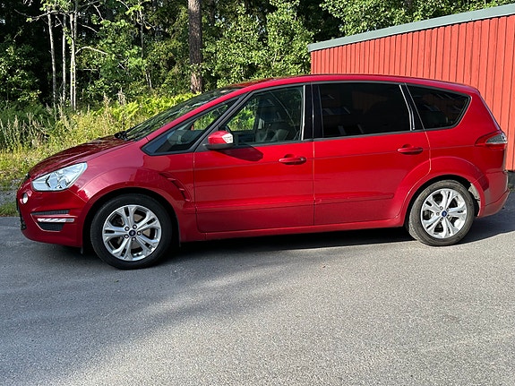 Ford S-MAX 5 of 5
