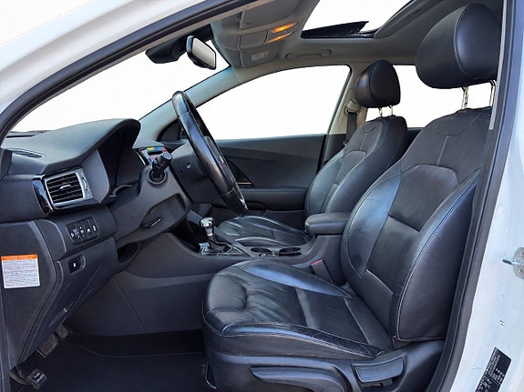 Kia Niro 7 of 17