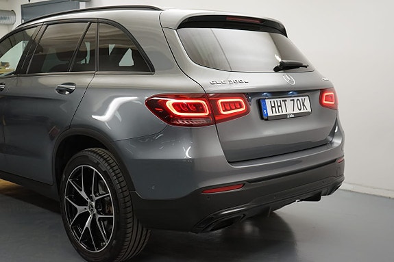 Mercedes-Benz GLC300 e 7 of 14