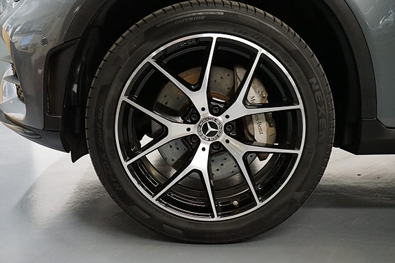 Mercedes-Benz GLC300 e 14 of 14