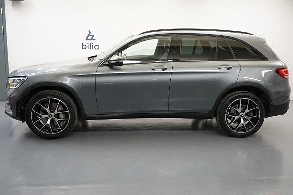 Mercedes-Benz GLC300 de 2 of 5