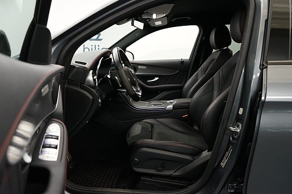 Mercedes-Benz GLC300 de 3 of 5