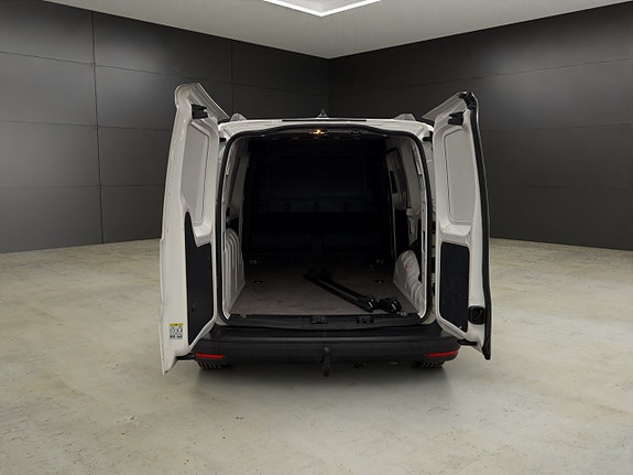 Volkswagen Caddy Maxi 13 of 30