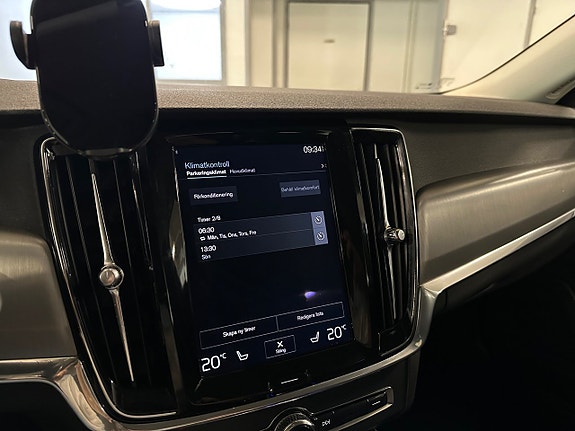 Volvo V90 18 of 21