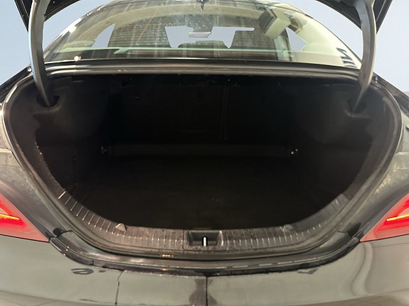 Mercedes-Benz CLA200 d 12 of 21