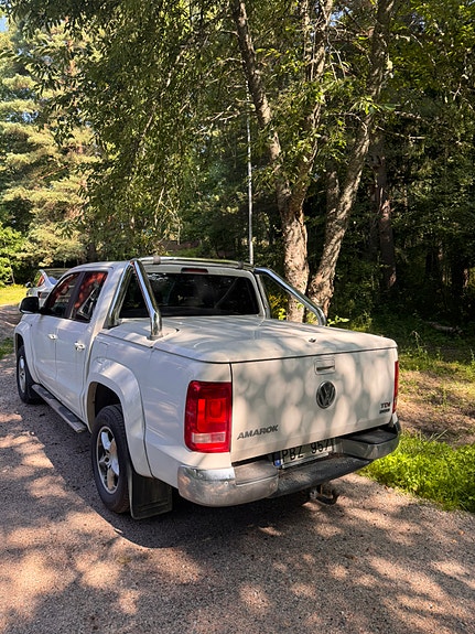 Volkswagen Amarok 3 of 5