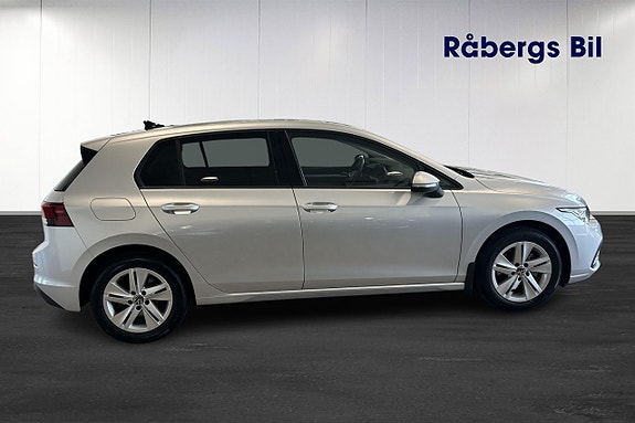 Volkswagen Golf VIII 5 of 13