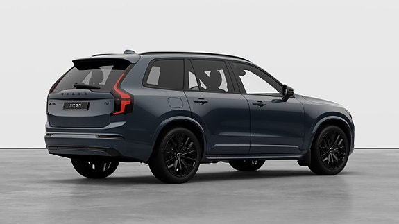 Volvo XC90 9 of 27