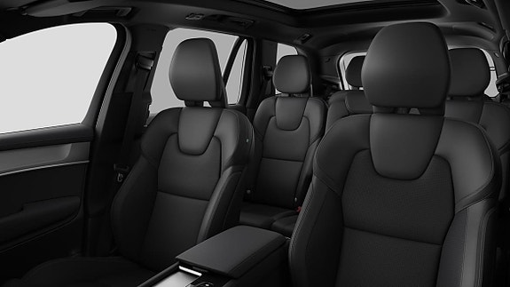 Volvo XC90 17 of 27