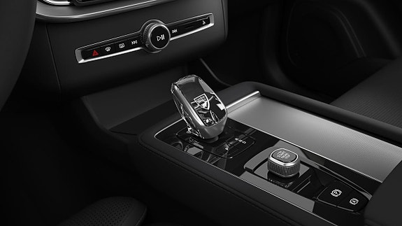 Volvo XC90 23 of 27