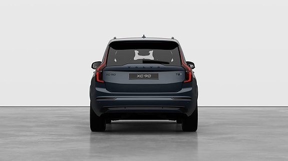 Volvo XC90 4 of 27