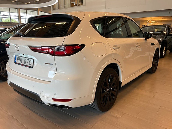 Mazda CX-60 4 of 5