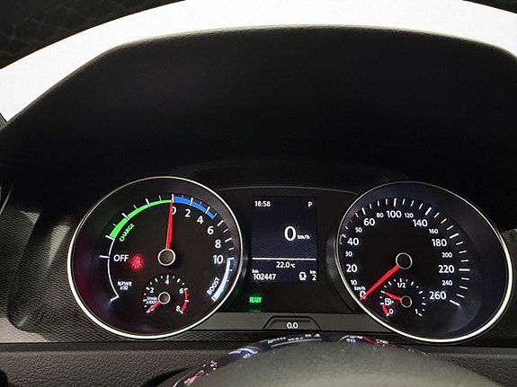 Volkswagen Golf I 17 of 30