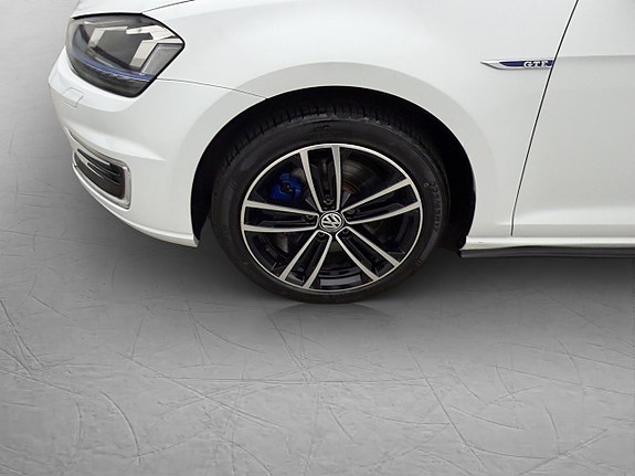 Volkswagen Golf I 29 of 30