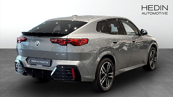 BMW iX2 2 of 9