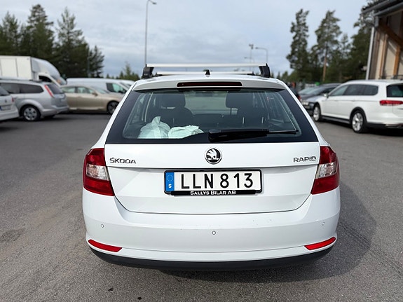 Skoda Rapid Spaceback 3 of 5