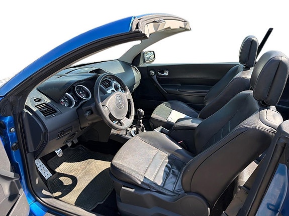 Renault Megane 10 of 25