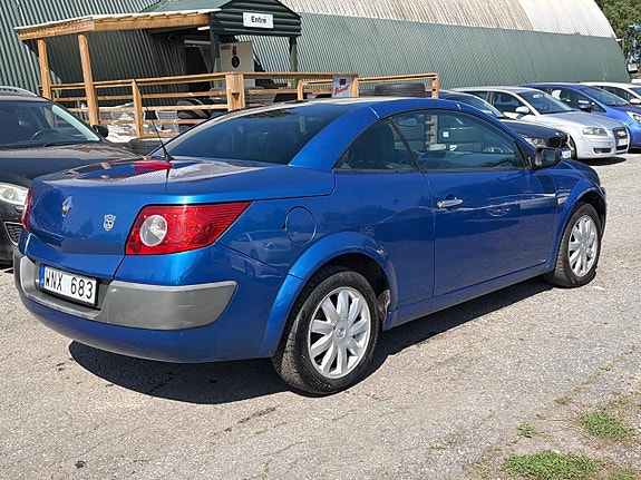 Renault Megane 13 of 25