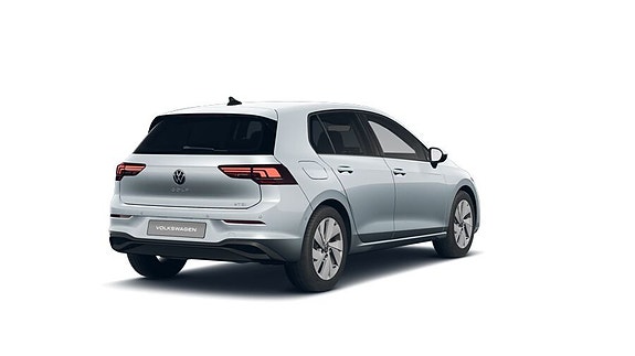 Volkswagen Golf VIII 5 of 9