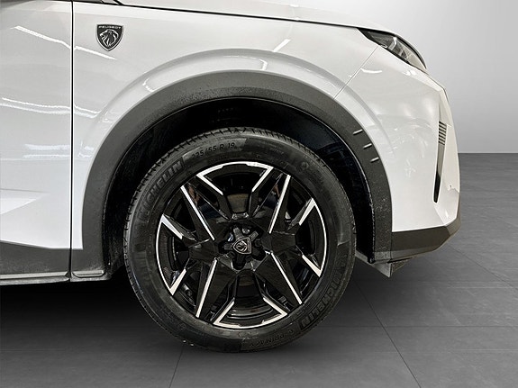 Peugeot 3008 14 of 15