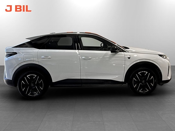 Peugeot 3008 13 of 15