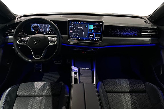 Volkswagen Passat 11 of 25