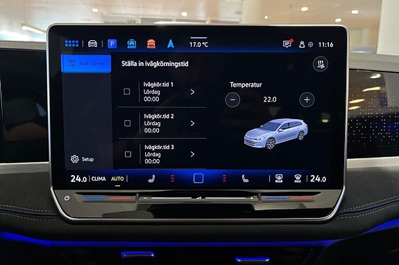 Volkswagen Passat 18 of 25