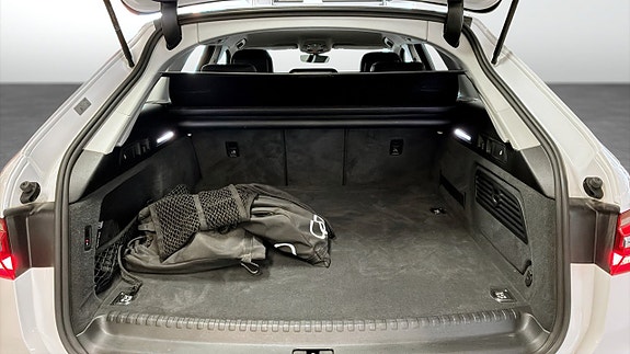 Audi A6 12 of 12