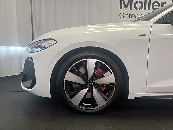 Audi A5 9 of 18