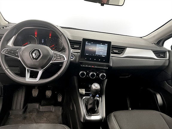 Renault Captur 6 of 15