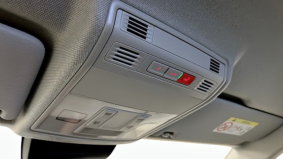 Seat Arona 17 of 18